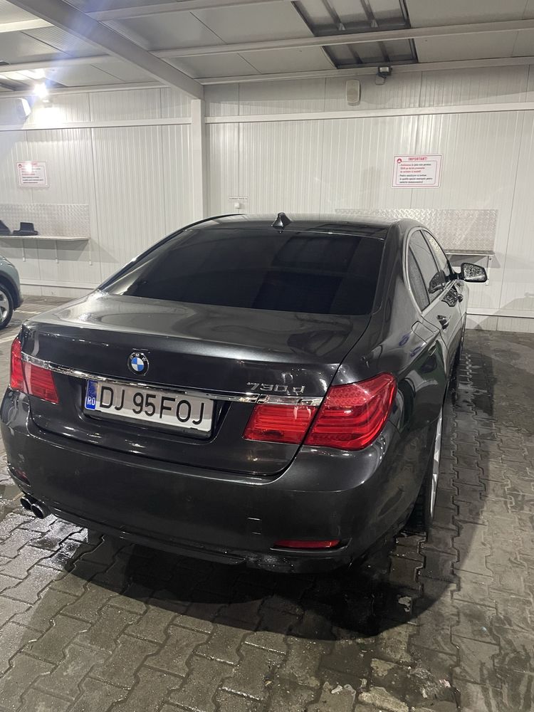 Bmw Seria 7 volan dreapta