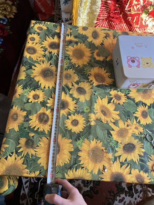 Стол кухонный параметры на фото деффектов нет ножки не сломаны