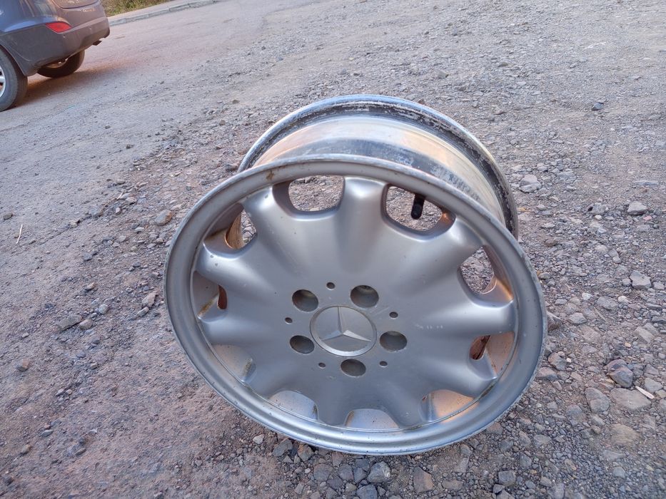 Продам диски 15 на Мерседес