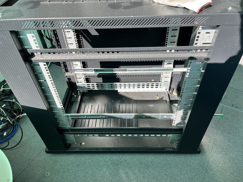 vand Server rack 18U