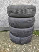 4 бр. Зимни Гуми Michelin 205/60/16, 5-5,5 мм.