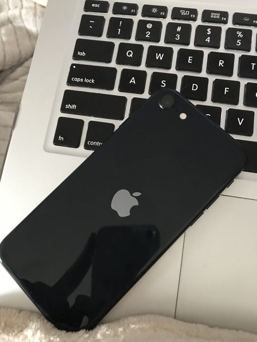 Iphone SE3 /2022 / 256GB