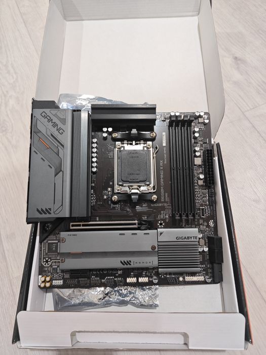 Материнская плата GIGABYTE B650M GAMING X AX am5 ddr5
