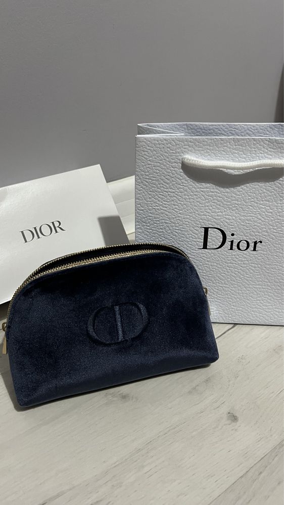 Косметички Dior Chanel Valentino vip gift оригинал