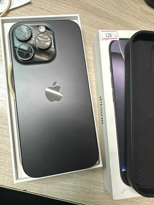 Apple iPhone 16 Pro(г. Астана ул. Женис 24)Лот 740405