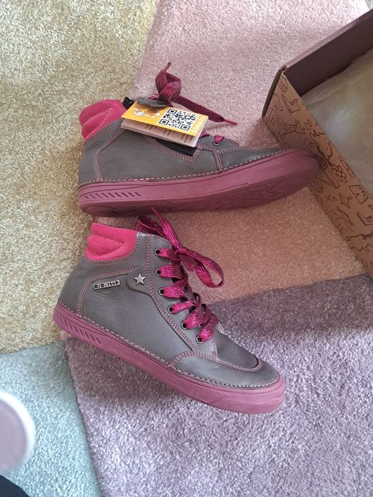 Прекрасни нови боти D.D. step размер 35