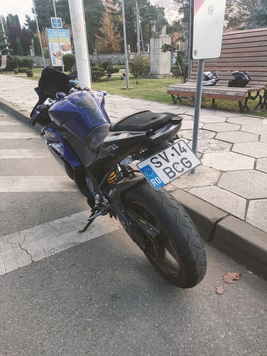 Yamaha yzf r125 gen1
