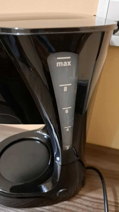 Продавам кафе машина NEO