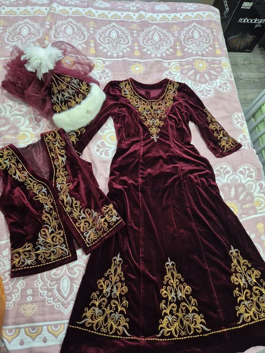 Казакша койлек, кажекей мен саукеле