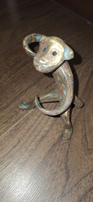 Бронза дан ясалган яхши холатда