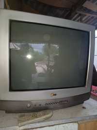 Телевизор LG старый