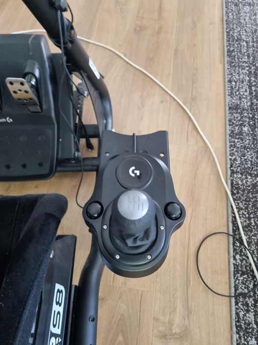 OPLITE Cockpit GTR S8 Infinity + Logitech G29 ( PLAYSEAT )