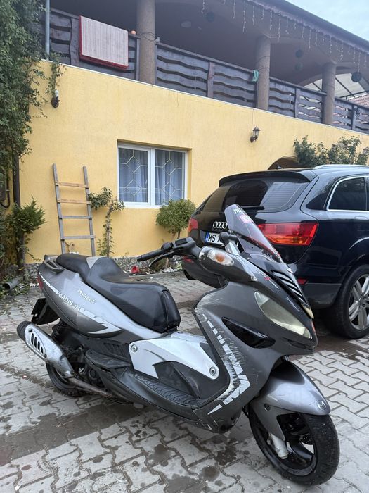 Scuter Malagutti 152cc