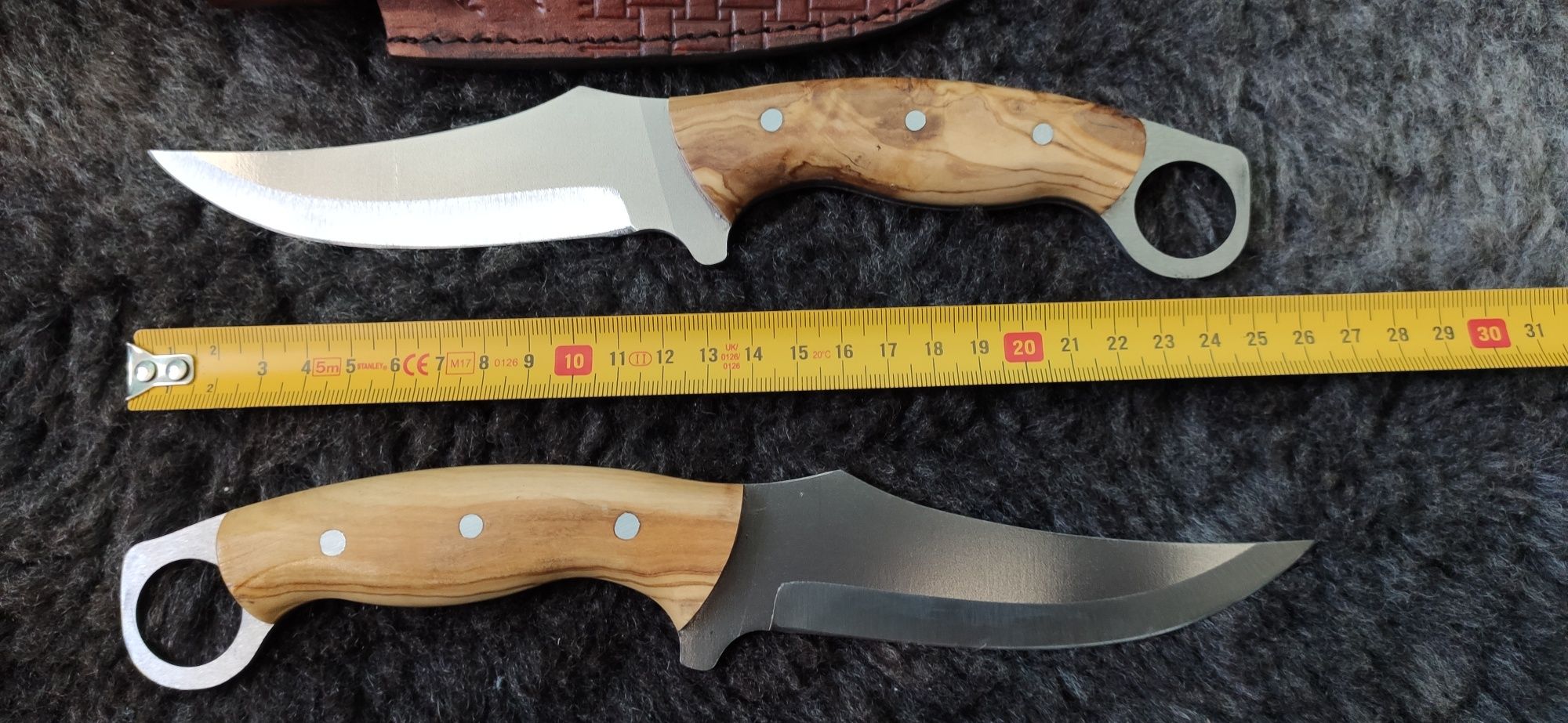 Ръчно изработен ловен нож / карамбит