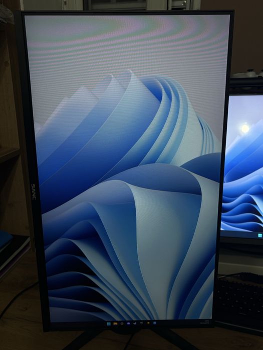 Продам монитор sanc