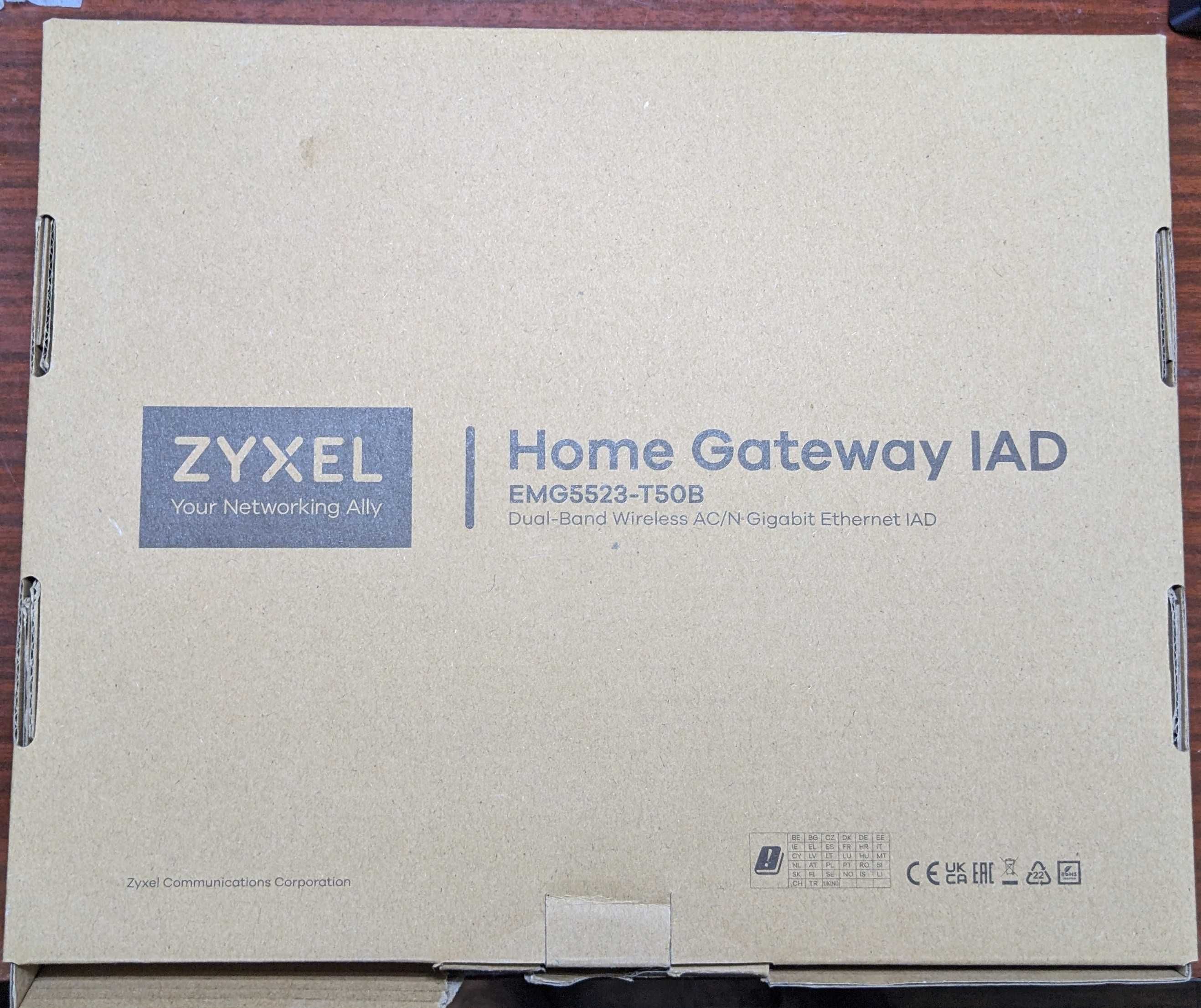 Роутер Zyxel EMG5523-T50B Новый