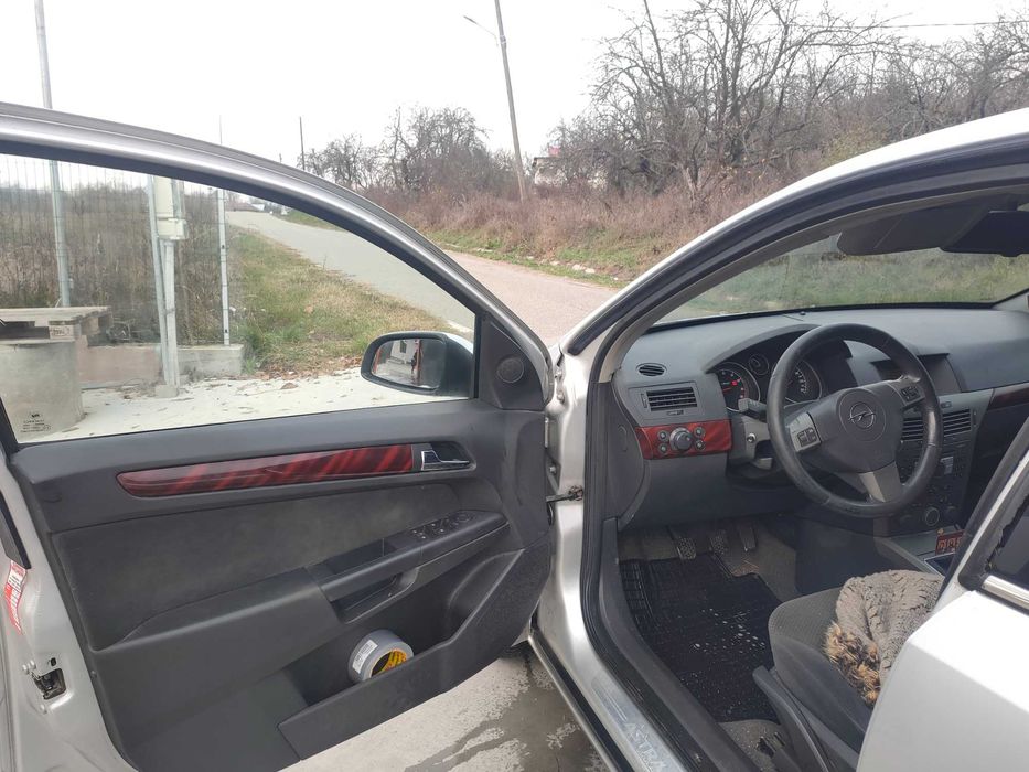 Opel Astra H - Motor 1.4 Benzină - DISTRIBUȚIE PE LANȚ