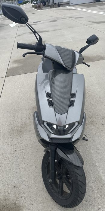 Închiriez/Vând scuter și motocicletă (detalii în descriere)