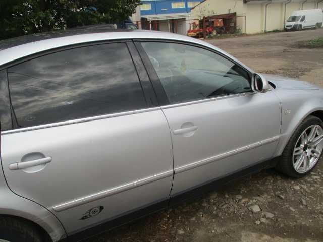 Portiera usa fata spate stanga dreapta VW PASSAT B5,5 originale