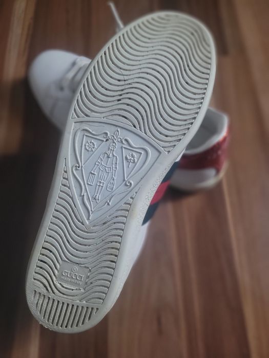 Vând adidasi piele originali Gucci