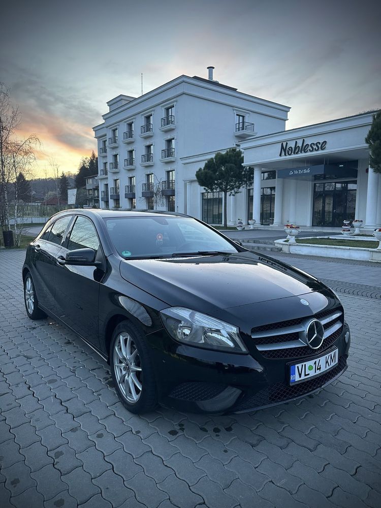 Mercedes-Benz  A Class 180