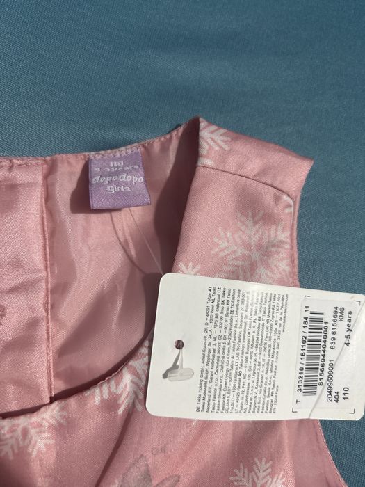 Rochita eleganta noua cu eticheta 110 4-5 ani