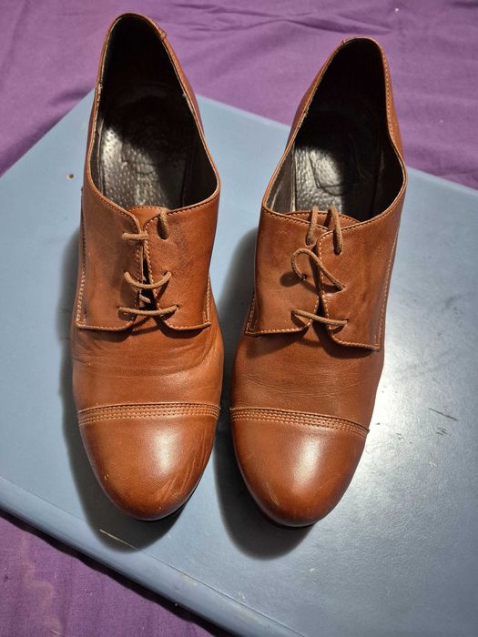 Pantofi dama, piele naturala, marime 41, maro, purtati o data