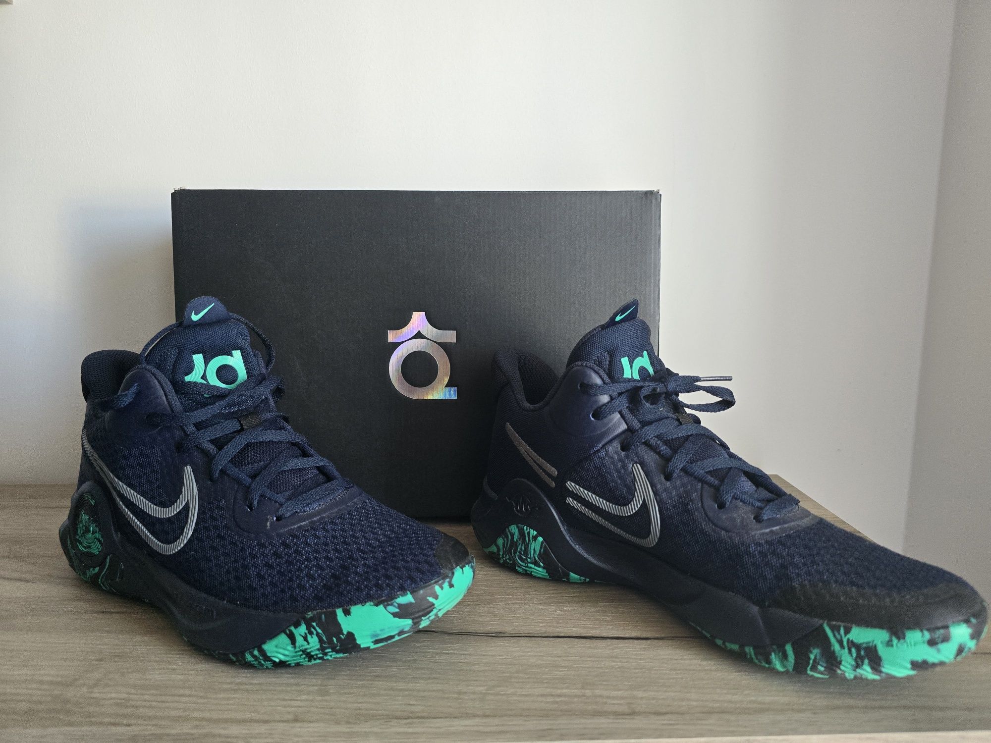 Nike KD Trey 5 IX