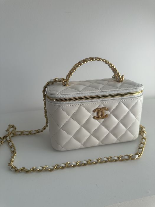 Geanta Chanel Alba