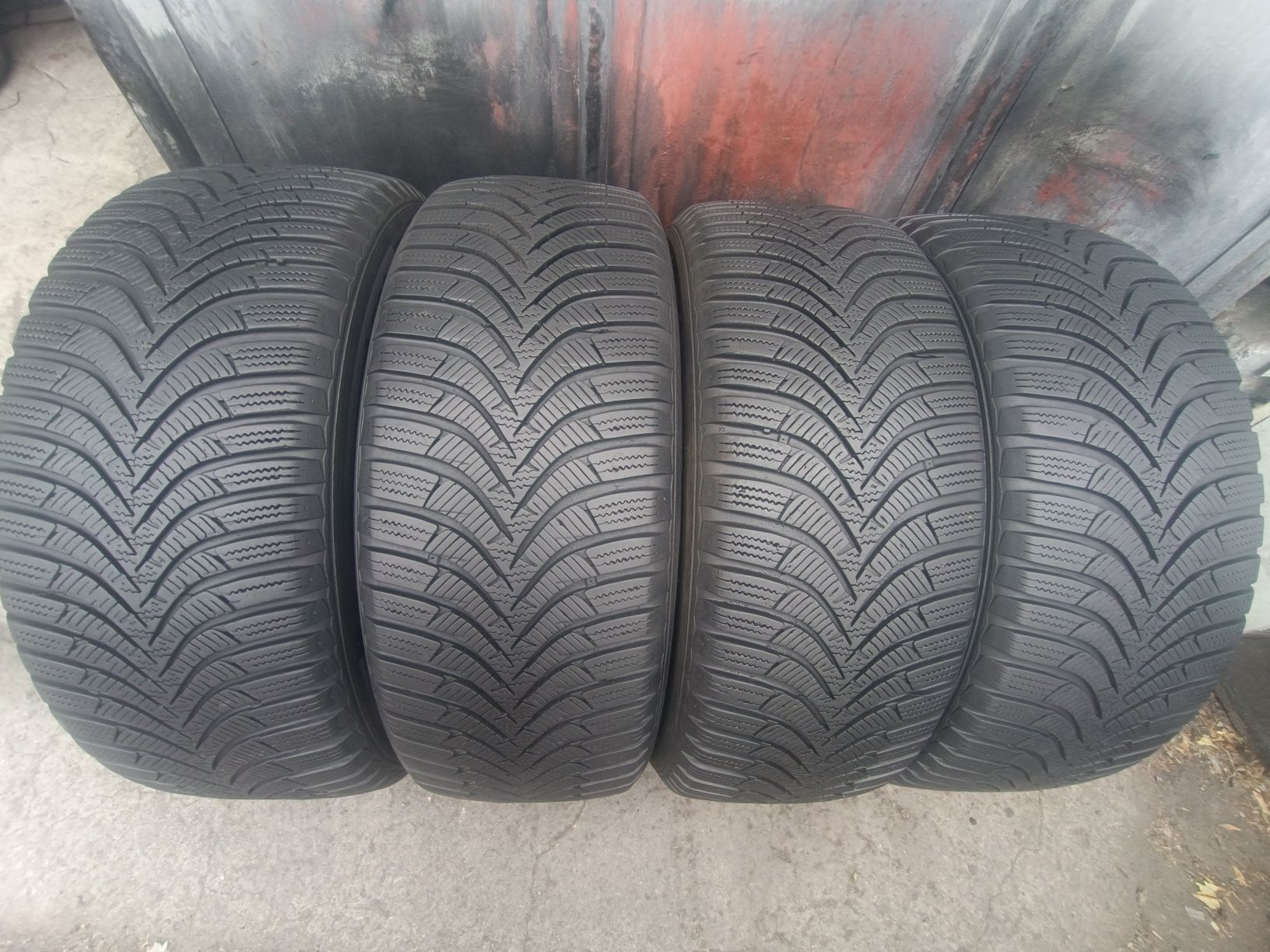 205/55/16 Hankook