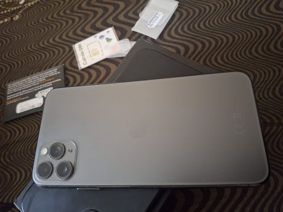 Iphone 11 pro max 64 gb full box