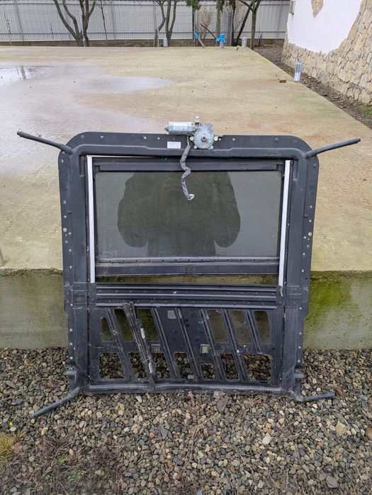 Trapă Mercedes ClS aripa stânga