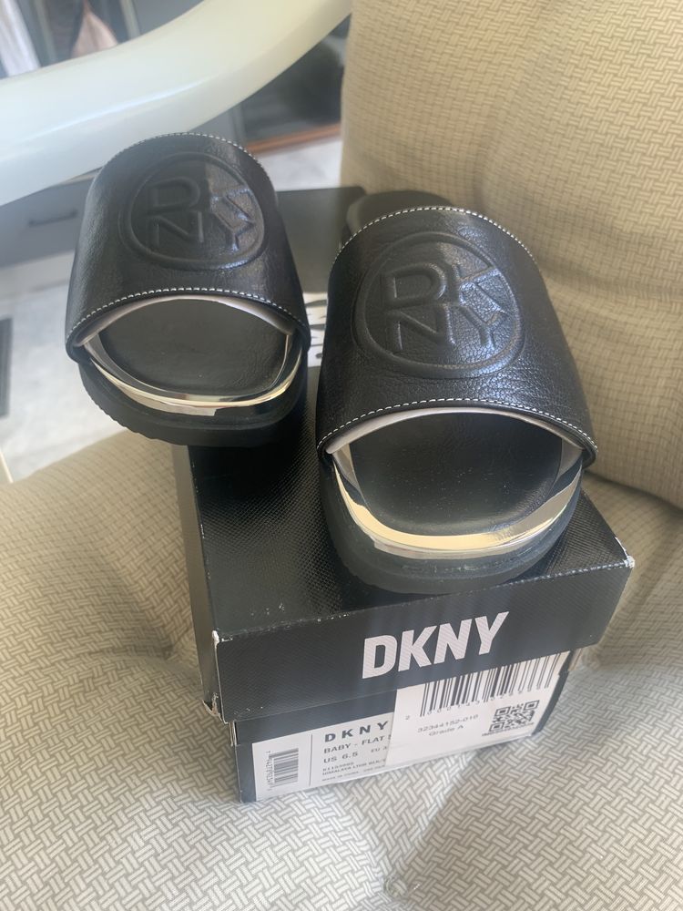 DKNY чехли ,естествена кожа.