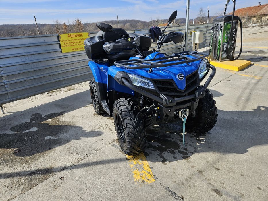 Vând CFMOTO 450s
