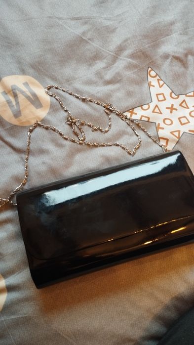 Модерна дамска чантичка