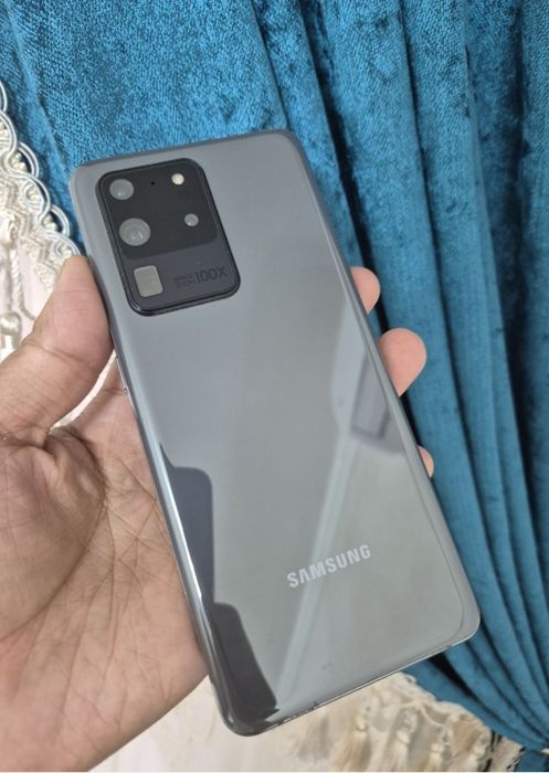 Samsung S20 ultra full komp.