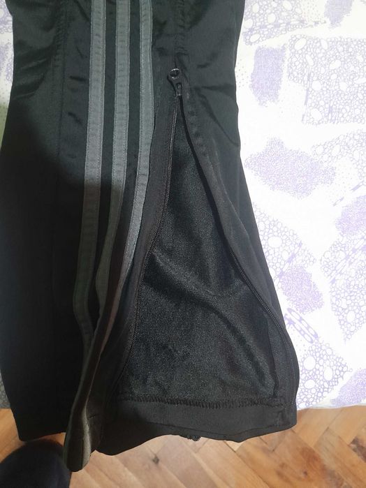 Оригинално Долнище Adidas Primegreen-M