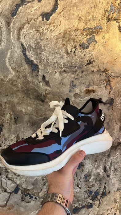 Dsquared2 camo print sneakers / 42