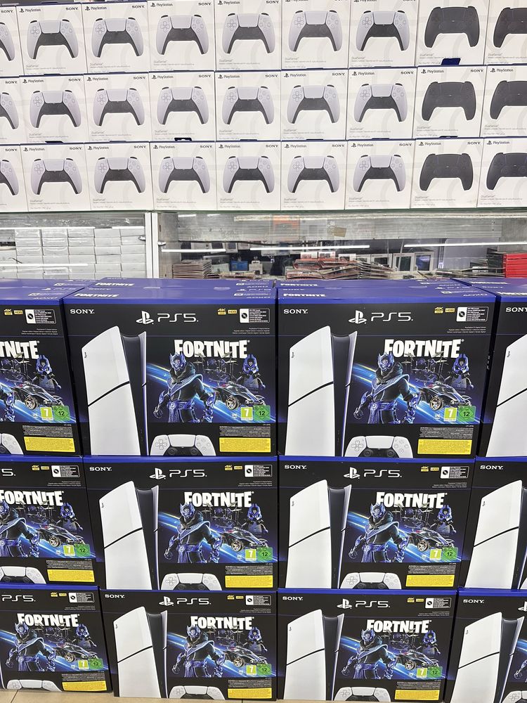 Новый плейстейшн Sony PS5 Digital Edition с игрой Fortnite! Оригинал!