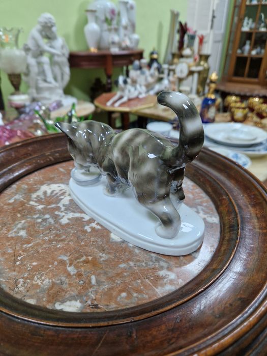 Рядка уникална антикварна колекционерска порцеланова фигура Graefentha