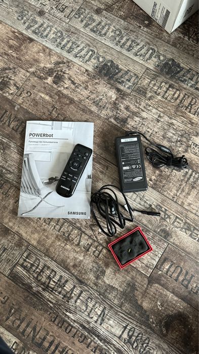 Робот - пылесос Samsung