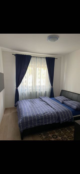 Vând apartament 3 camere,CENTRU(bloc Fortuna)
