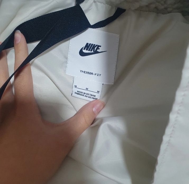 Geaca Nike Blana Therma Fit