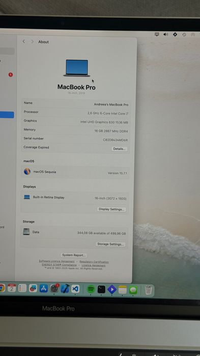 MacBook Pro 2019, 16" Touch Bar, procesor i7 2.60 GHz, 16GB, 512GB SSD