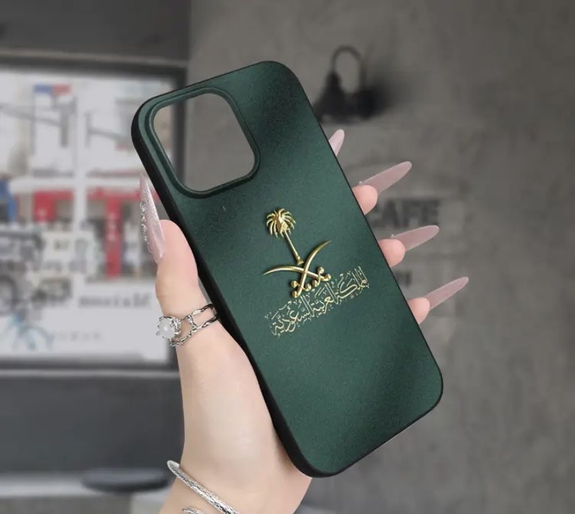 Чехлы для смартфонов