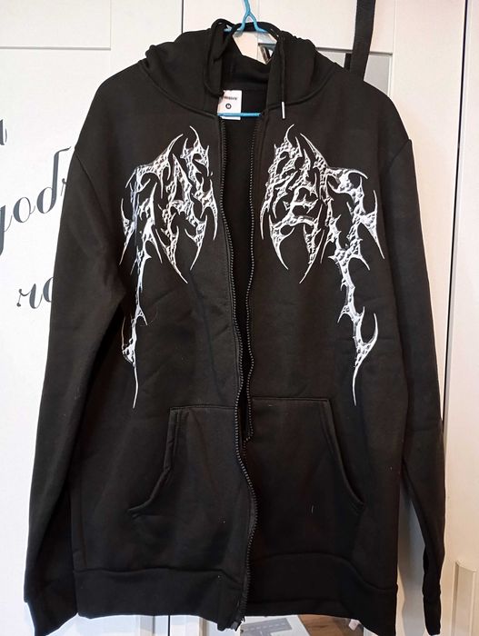 Мъжки анцуг . тинейджъриски