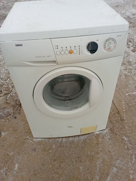 Продам стиральную машину