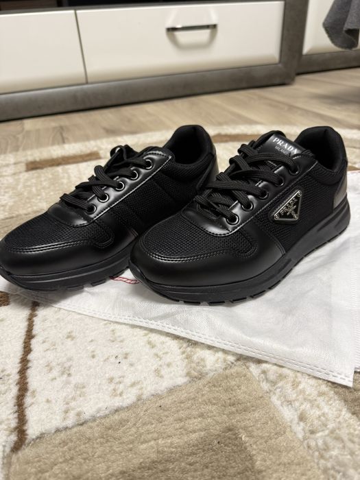 De vanzare Adidasi Prada
