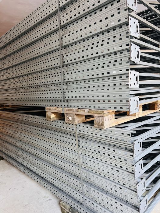 Rafturi metalice profesionale
