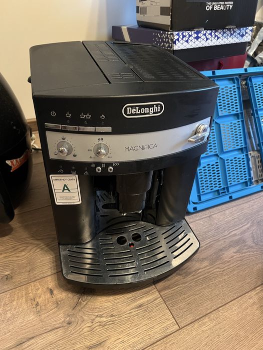 Espressor DeLonghi esam 3000B
